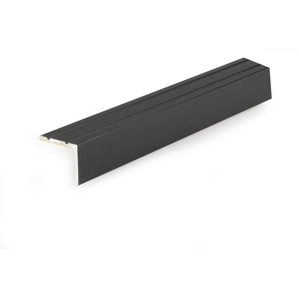 TRAPPEKANTLIST SA36 1000MM SORT SB